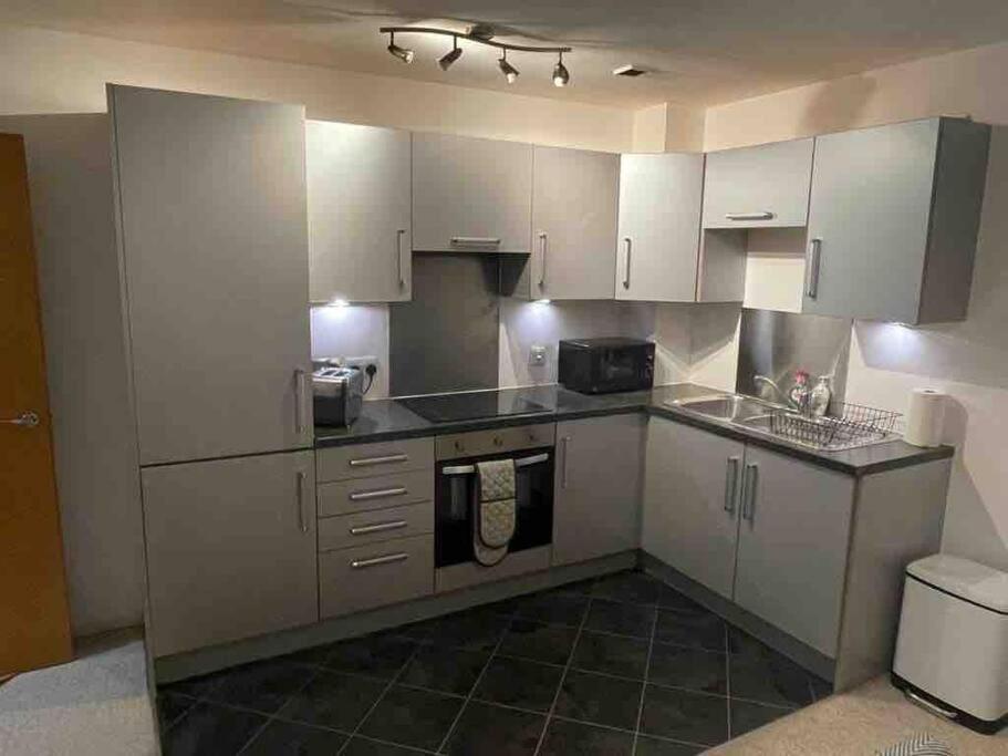 מנצ'סטר Etihad Fc 2Br Apartment With Water View מראה חיצוני תמונה